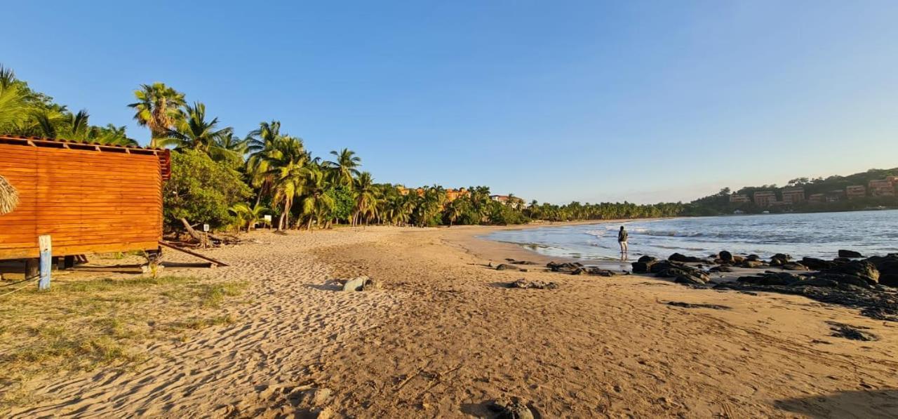 Posada Playa Linda Икстапа Экстерьер фото