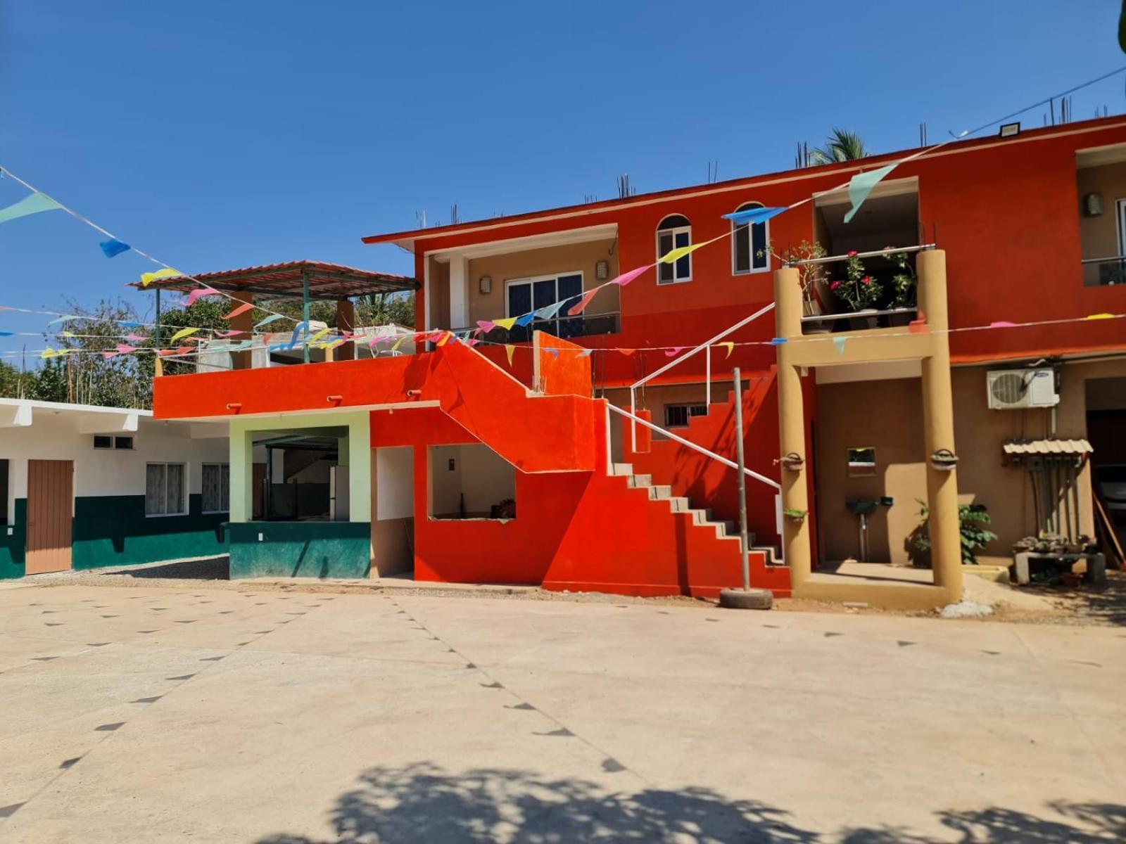 Posada Playa Linda Икстапа Экстерьер фото
